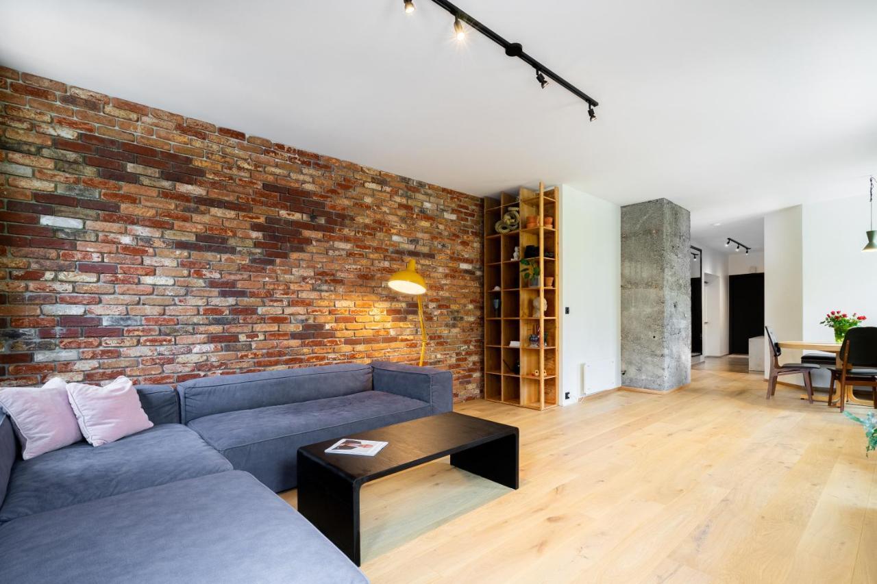 Family Friendly Apartment By The Park In The Very Center Of Ålesund Exterior foto